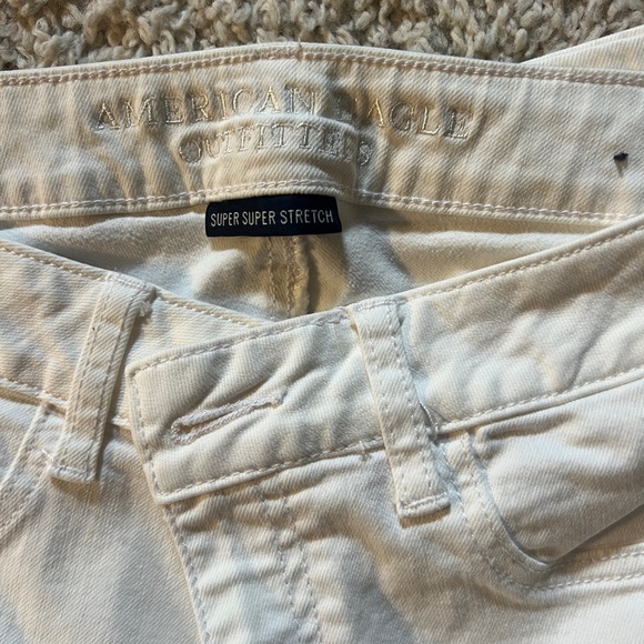 American Eagle Outfitters Denim - American Eagle Outfitters Cream Skinny Jeans